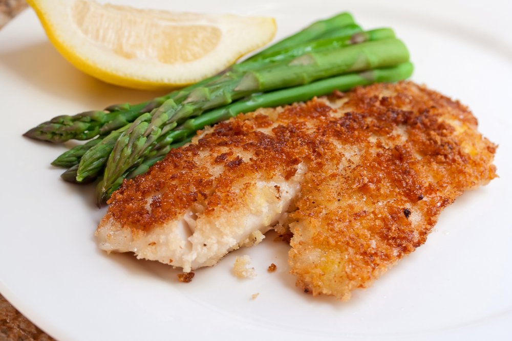 Fried Tilapia fillet with asparagus