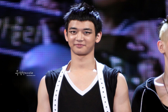 10 Times Idols Had A Bad Hair Day Quietly