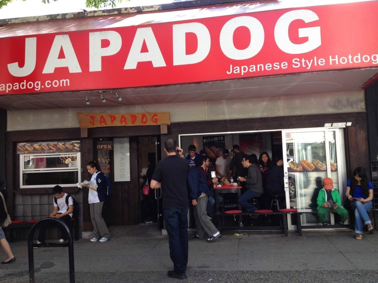 Best hot dogs in Vancouver Quietly