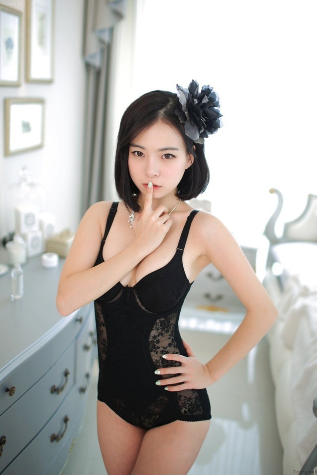 Asian curly lingerie shorts
