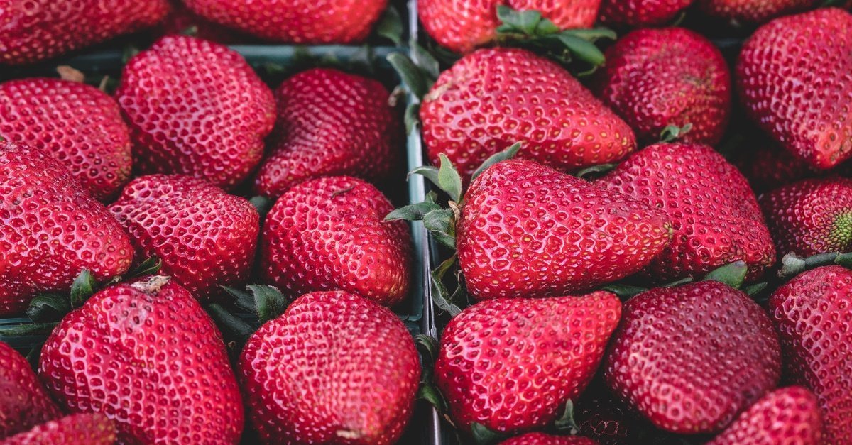 strawberries healthy foods strawberries healthy foods