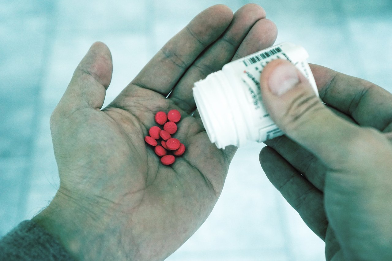 Teen Prescription Drug Use Teen Prescription Drug Use