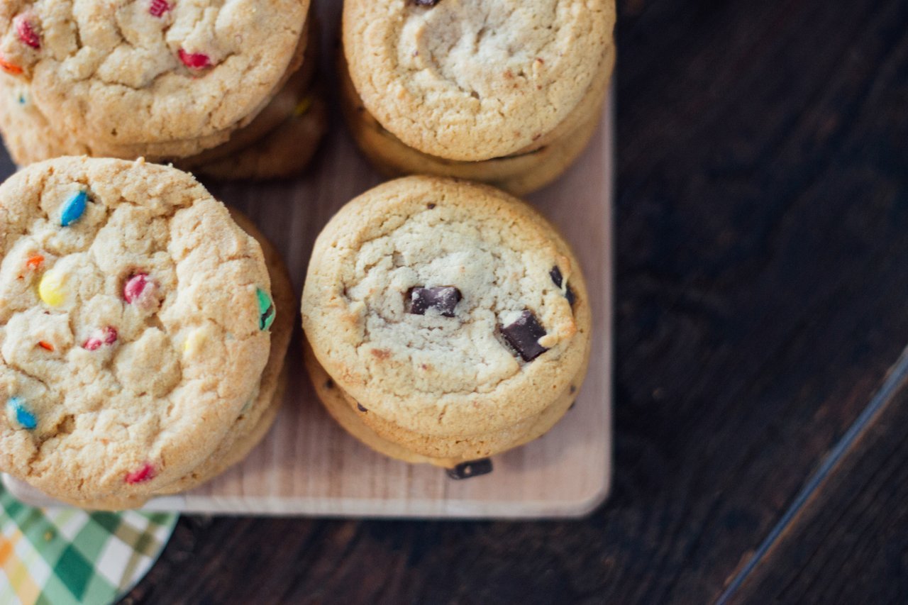 cookies sweets teen sugar addiction cookies sweets teen sugar addiction